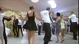 Красива дівчина акти ...