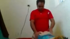 Три людини погрожува ...