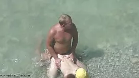 Різдвяна анальна сім ...