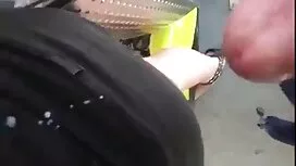 Дівчата домінують кр ...