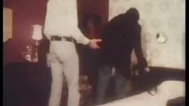 Мати застала дочку к ...