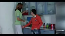Москва, красива парн ...
